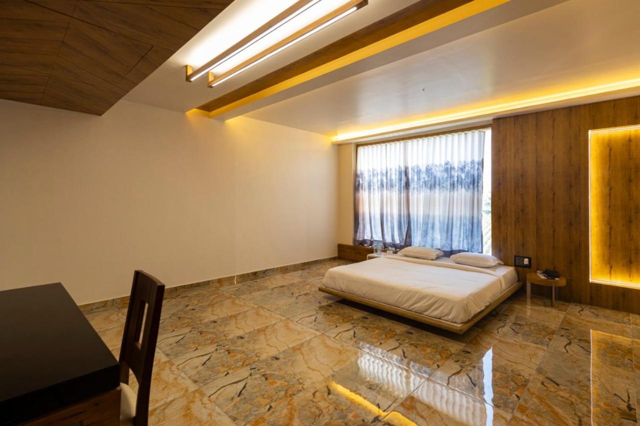 The Heaven Water Park And Resort & Restaurant Virpur Экстерьер фото